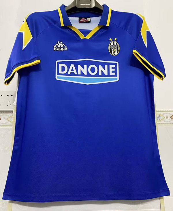 1994-1995 JUV Away Retro Soccer Jersey