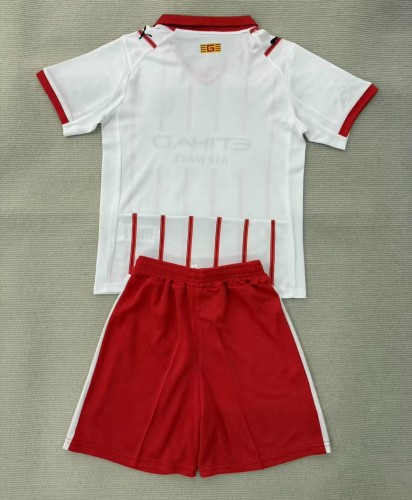 25-26 Girona Home Adult Suit