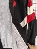 24-25 Man Utd Retro Windbreaker
