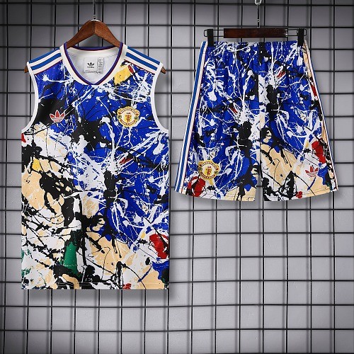 26-27 Man Utd High Quality Tank Top And Shorts Suit