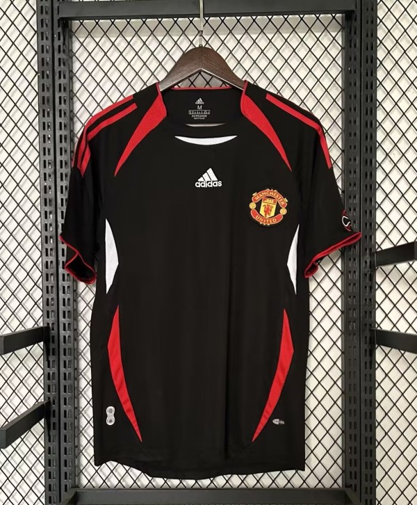 2021-2022 Man Utd Retro Training Shirts