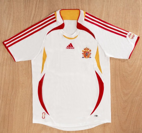 2006 Spain Away Retro Soccer Jersey