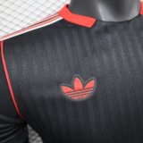 25-26 Man Utd Black Casual Special Edition Player Version Soccer Jersey*带白边