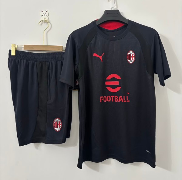 26-27 ACM High Quality Training Short Suit