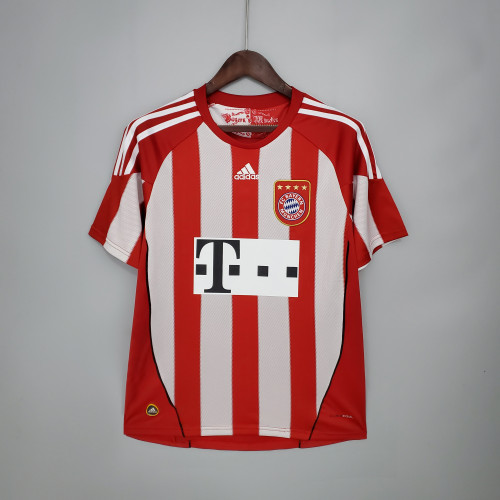Retro Bayern Munich 10/11 home