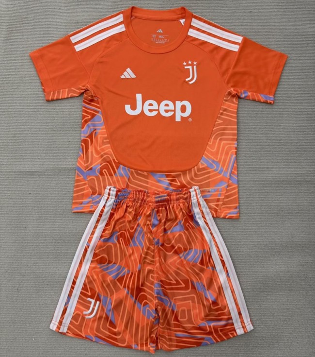 26/27Juventus goalkeeper kids kit orange