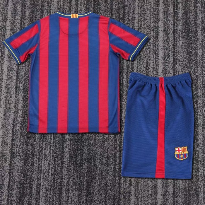 Retro 09/10 Barcelona home kids kit