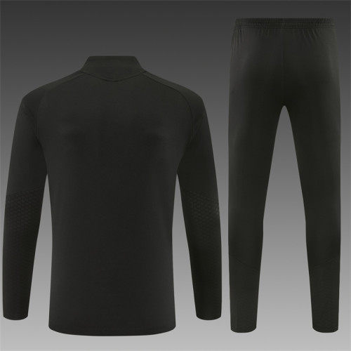 26/27 Manchester United Adult training suit black