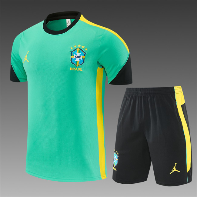 26/27 Brazil Short sleeve Adult training suit