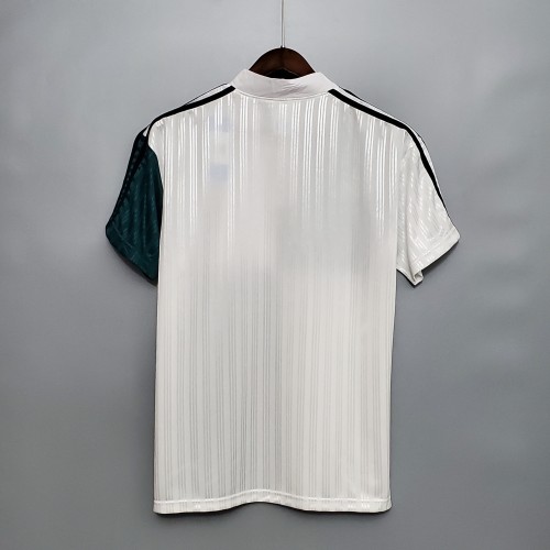 Retro 95/96 Liverpool away