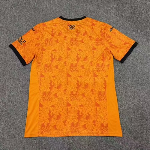 26/27 Wolverhampton Wanderers home football jersey