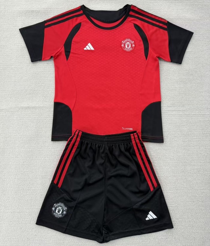 26/27 Manchester United training Adult Set