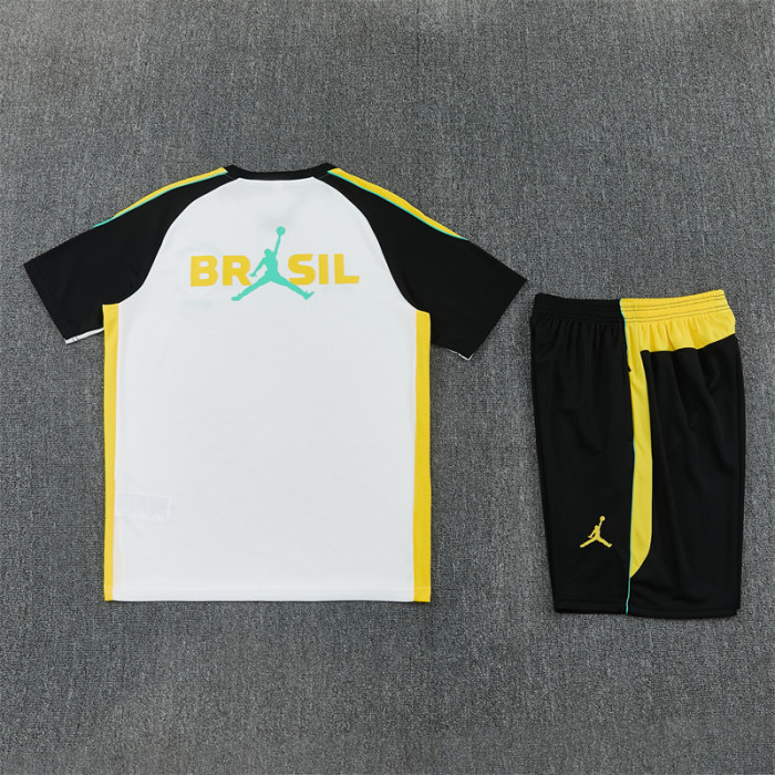 26/27 Brazil Short sleeve Adult training suit white