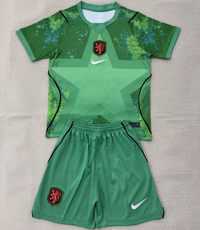 26/27 Netherlands goalkeeper Adult Set green