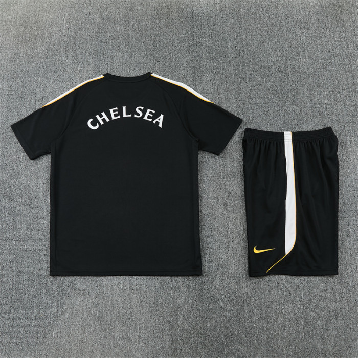 26/27 Chelsea short sleeved Adult training suit black