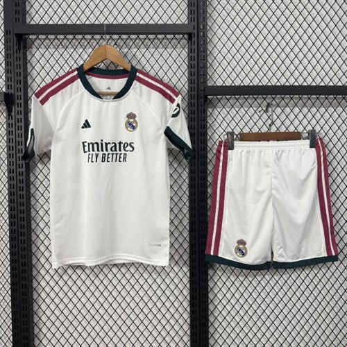 26/27 Real Madrid home Adult Set