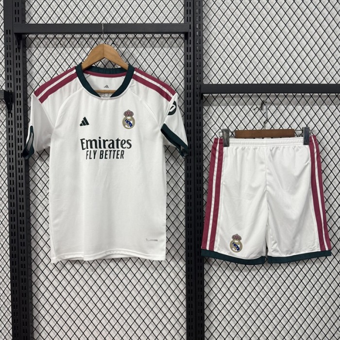 26/27 Real Madrid home Adult Set