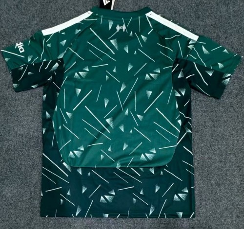 26/27 liverpool green goalkeeper football Jersey
