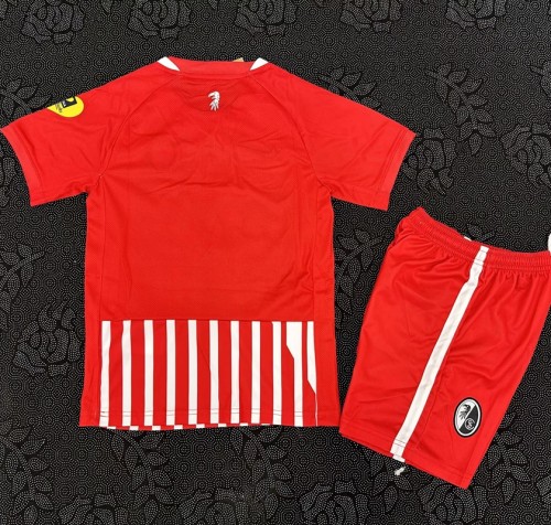 26/27 Freiburg  home kids kit