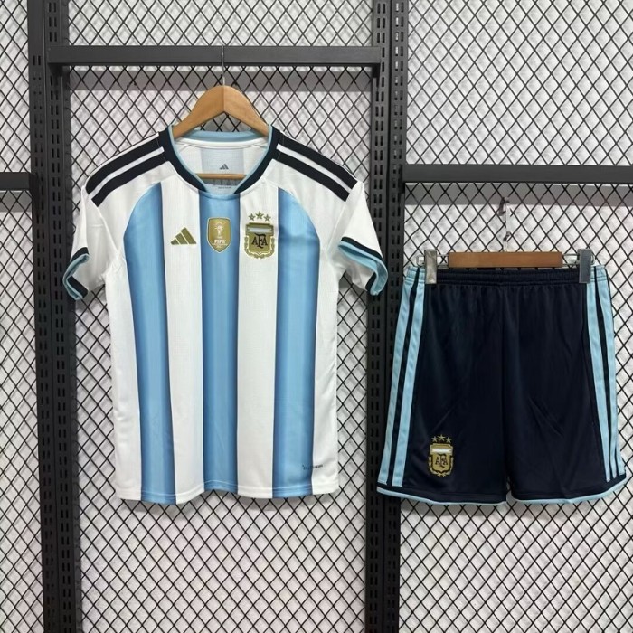 26/27 Argentina home  Adult Set