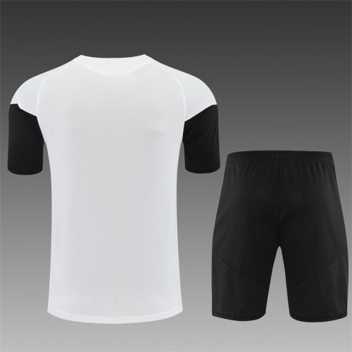 26/27 Liverpool Short sleeve training suit white