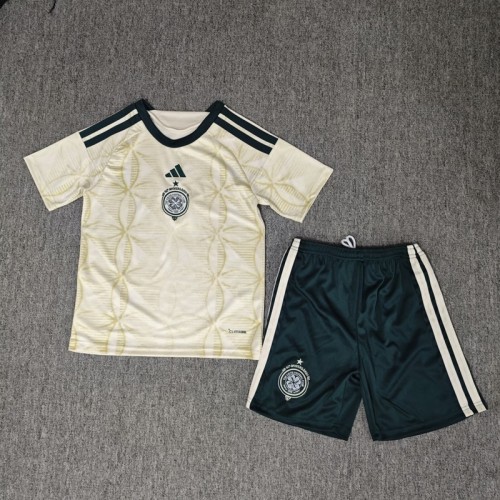 26/27 Celtic third kids kit
