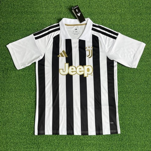 26/27 Juventus home football Jersey
