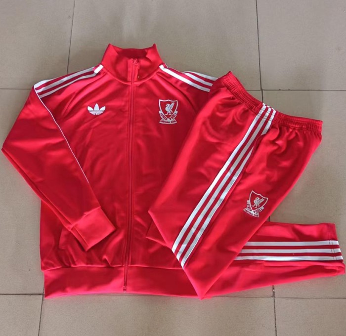 26/27Liverpool kids jacket red