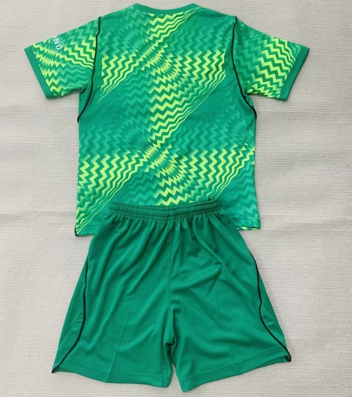 26/27 PSG Paris goalkeeper kids kit green
