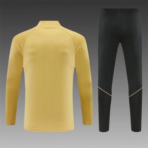 26/27 Barcelona Adult training suit golden