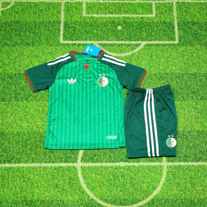 26/27 Algeria Away kids kit