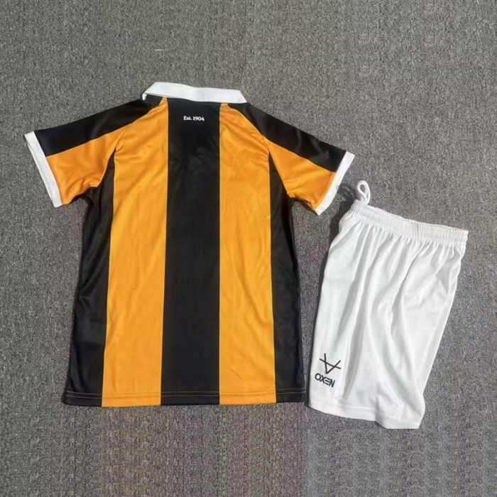26/27 Hull City home kids kit