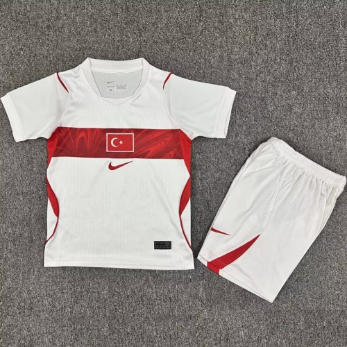 26/27 Turkiye Away kids kit