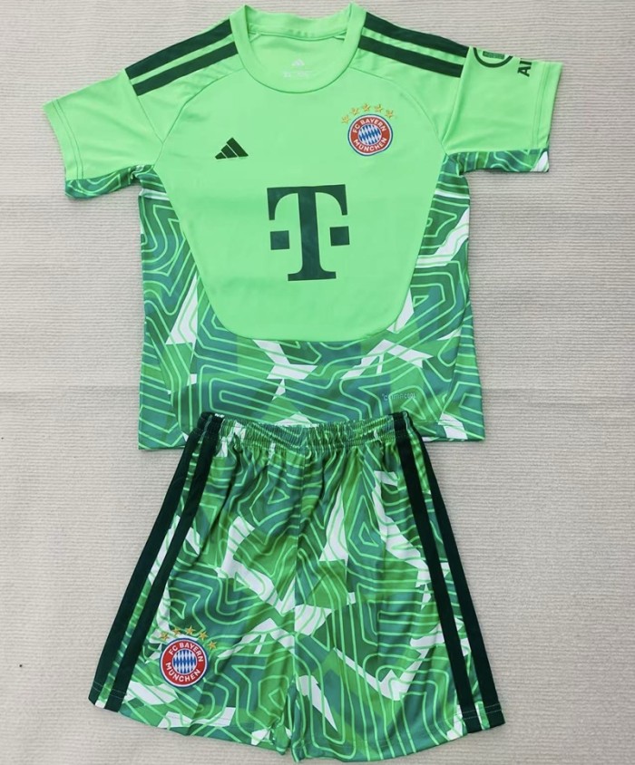 26/27 bayern munich Goalkeeper kids kit green