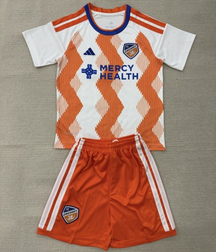 26/27 Cincinnati Away kids kit