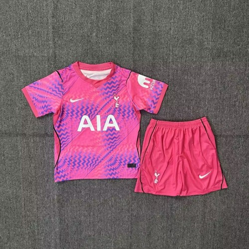 26/27 Tottenham Hotspur goalkeeper kids kit pink