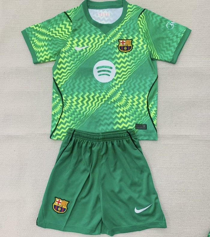 26/27 Barcelona Goalkeeper kids kit green