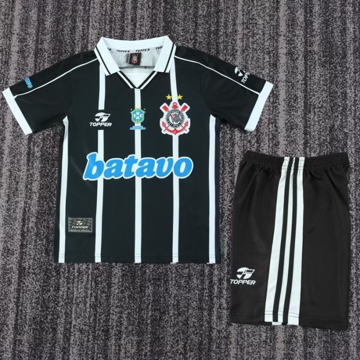 Retro 99/00 Corinthians Away kids kit