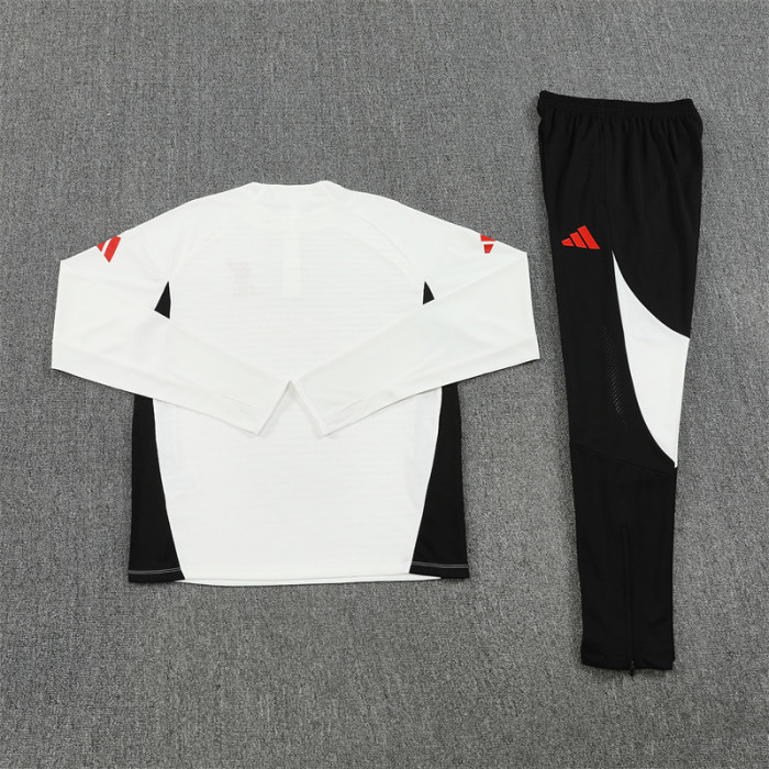 25/26 Liverpool Adult training suit white