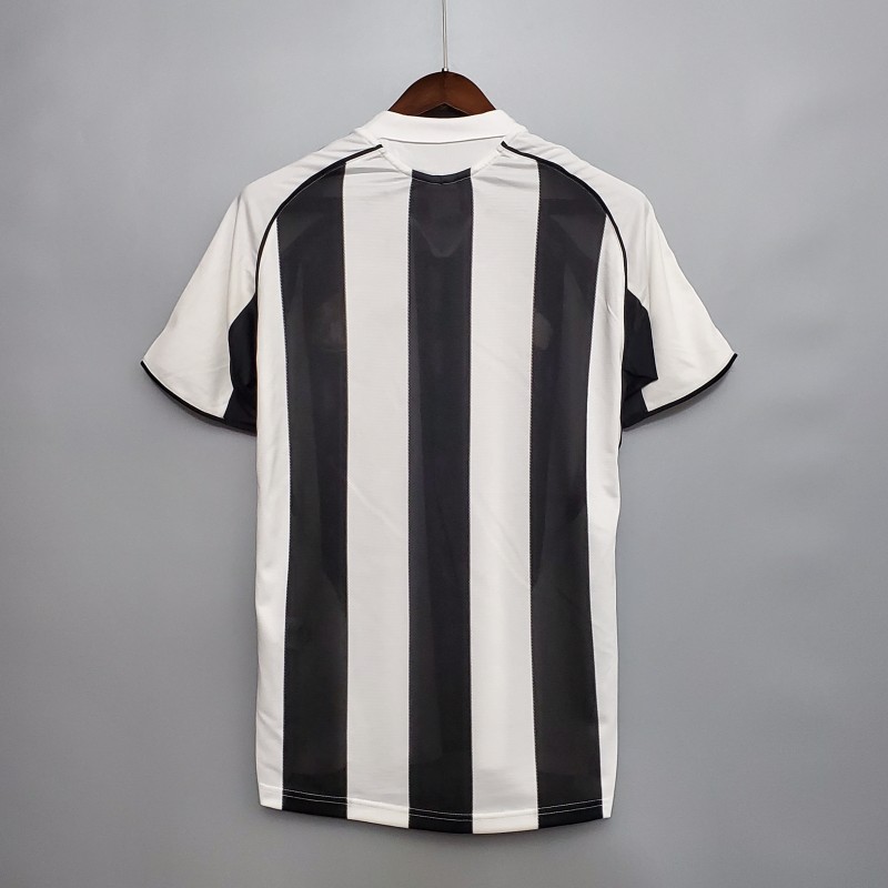 Retro 05/06 Newcastle United home