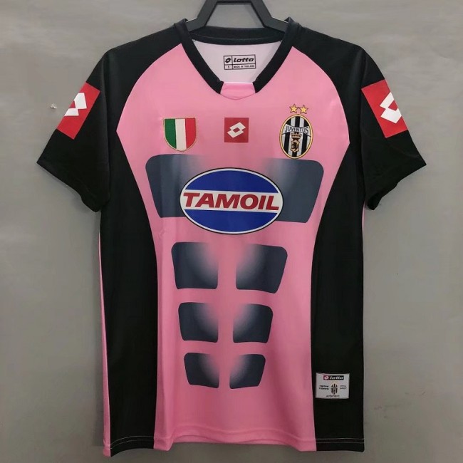 Retro 02/03 Juventus Away
