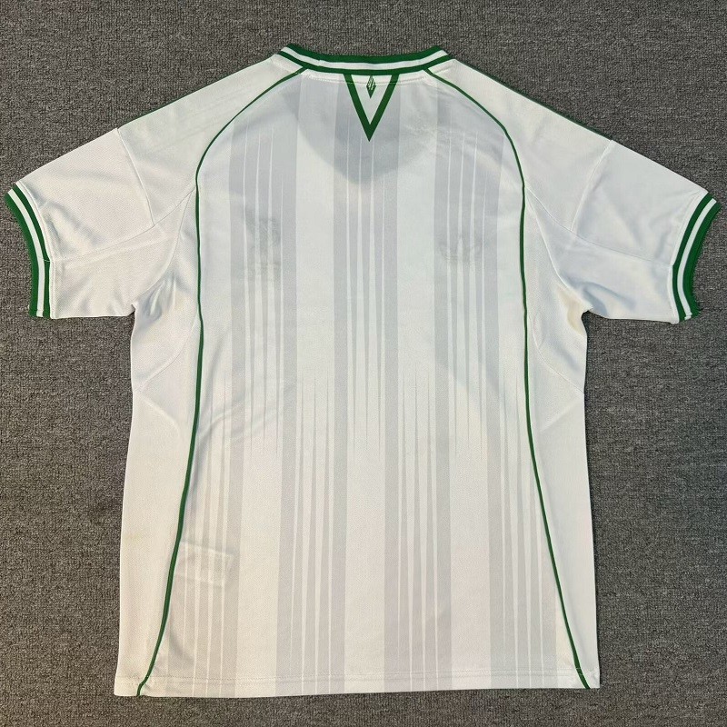 25/26 liverpool Clover Special Edition