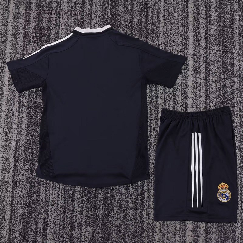 Retro 04/05 Real Madrid Away kids kit