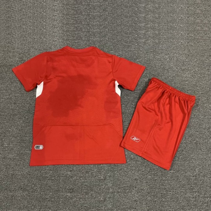 Retro 2005 Liverpool home kids kit champion