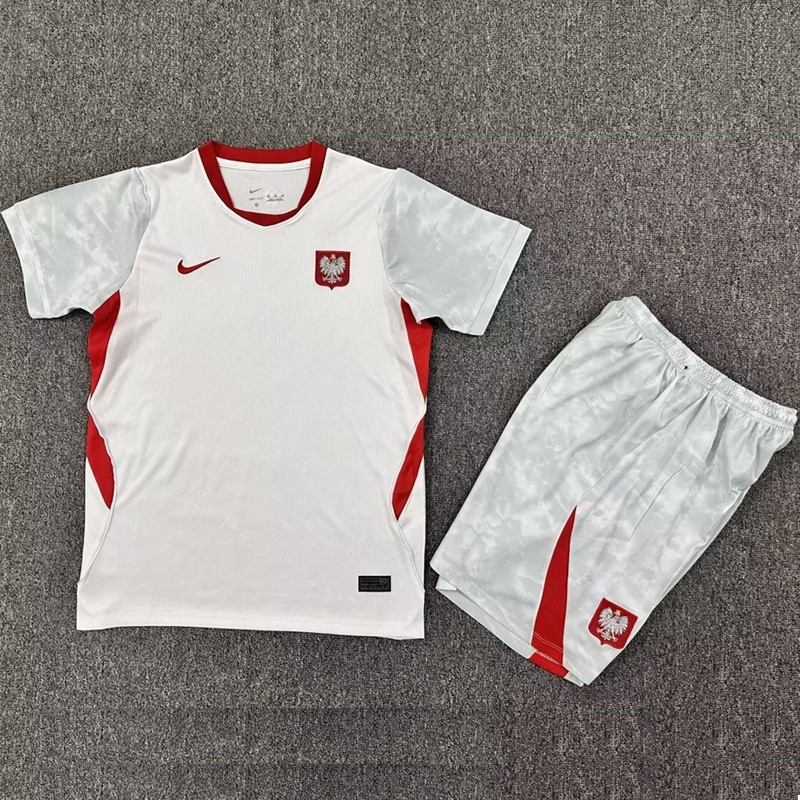26/27 Poland home kids kit