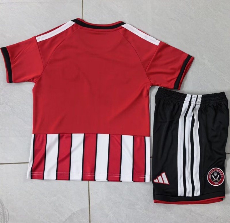 26/27 Sheffield United home kids kit