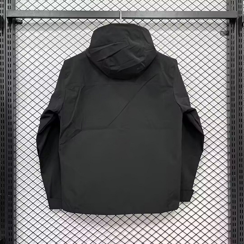 26/27 Nike trench coat black