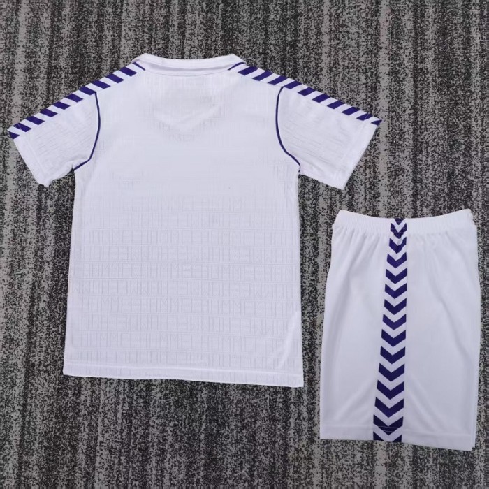 Retro 88/90 Real Madrid home kids kit