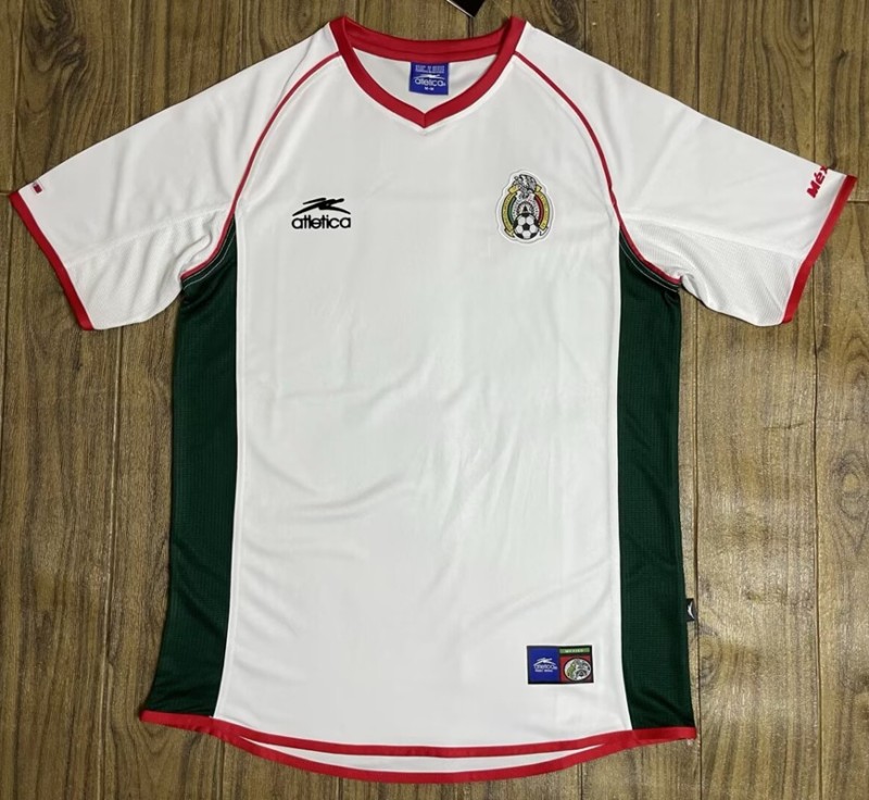 Retro 2002 Mexico Away football Jersey