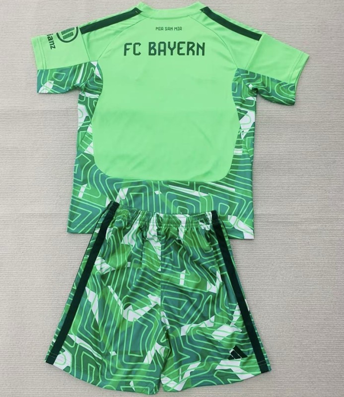26/27 bayern munich Goalkeeper kids kit green
